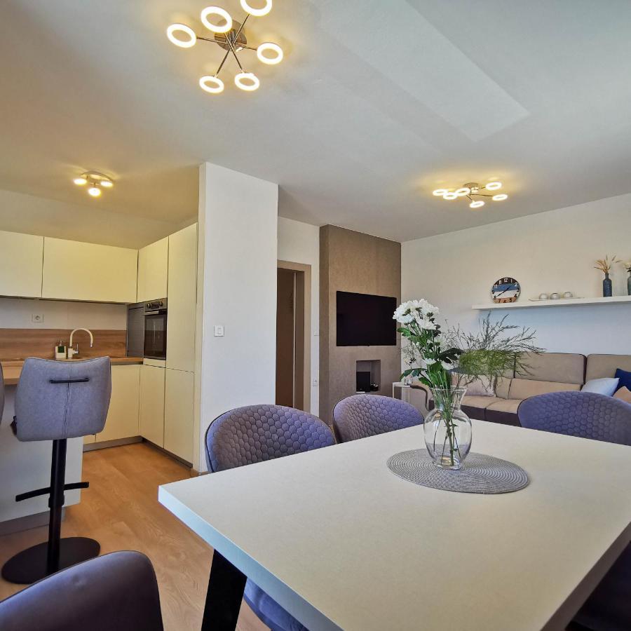 Apartment ลิทซ์ยัน ภายนอก รูปภาพ